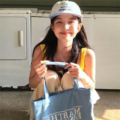 女人,有时是男人
